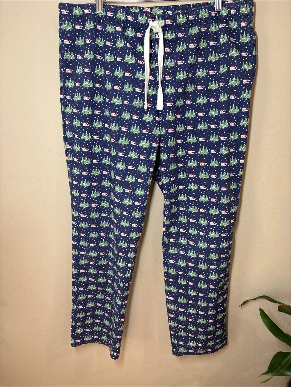 Vineyard Vines Navy Holiday Tree & Santa Whale Print Cotton Pajama Pants, L